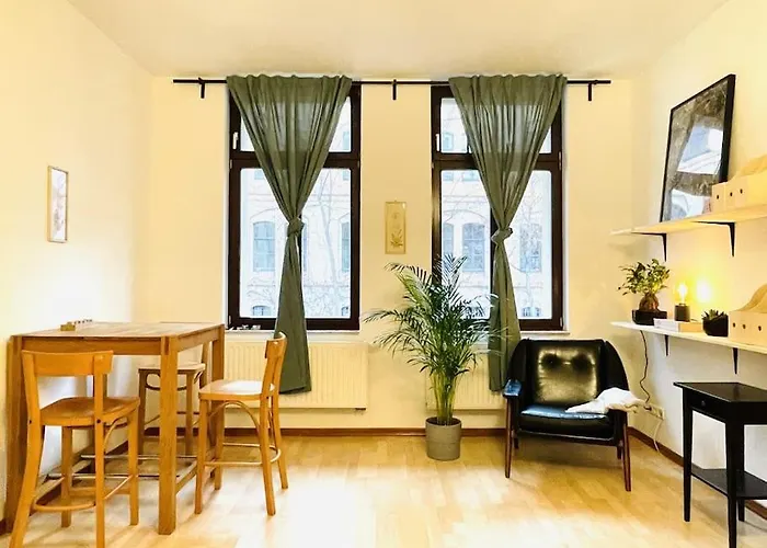 Ganze Allein * Halle (Saale)